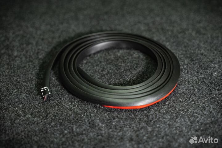 Уплотнительная резинка для обвесов, Шир. 8мм, 1,7