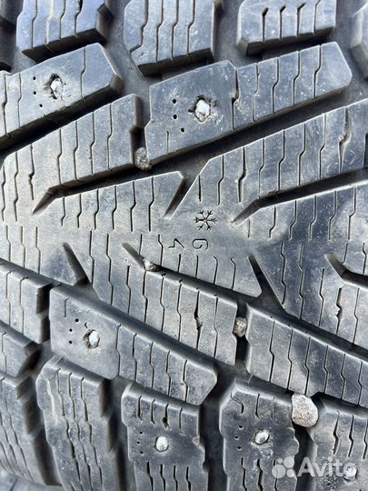 Nokian Tyres Hakkapeliitta 7 SUV 275/45 R20
