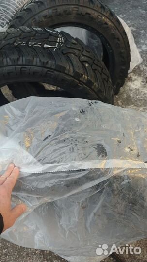 AMP Terrain Master M/T 265/50 R20