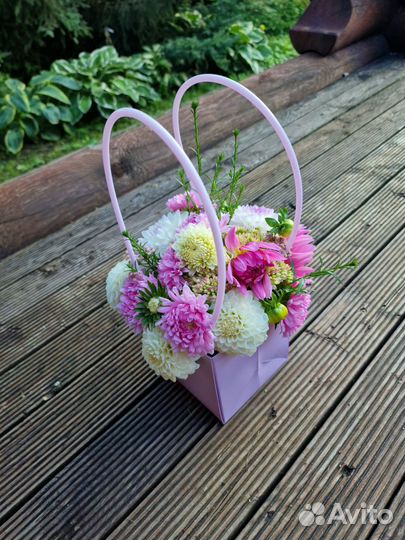 Букеты из живых цветов под заказ