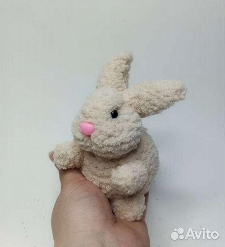 Игрушка из плюшевой пряжи