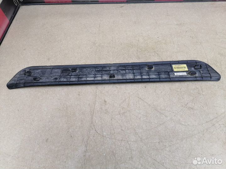 Накладка порога передняя правая Элантра 6 ад внутр