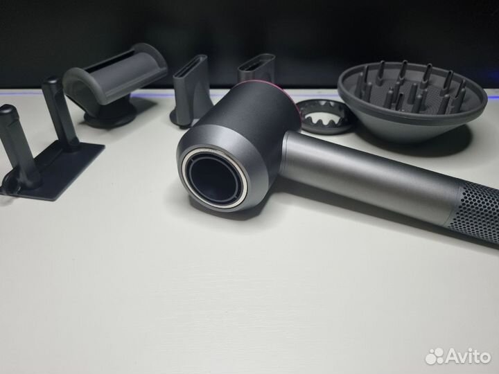 Фен Dyson supersonic hd08