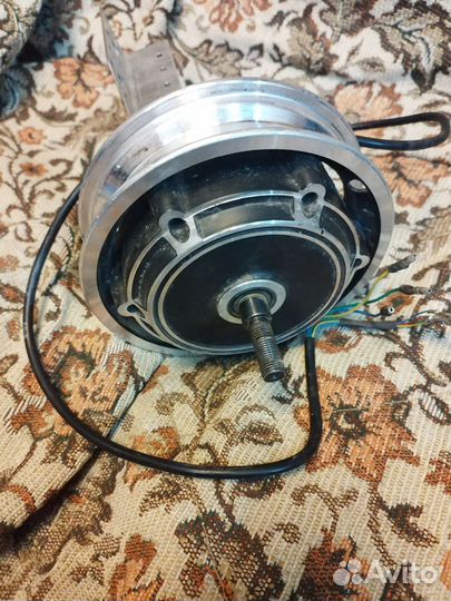 Мотор колесо для электросамоката