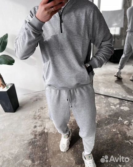 Спортивный костюм мужской