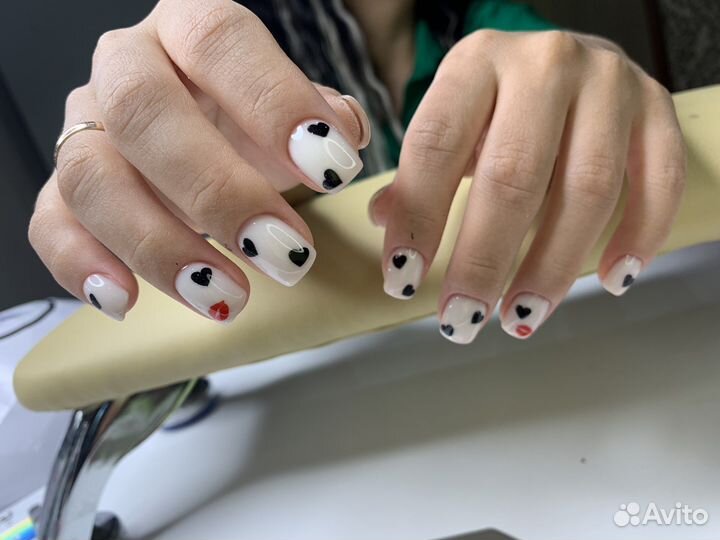 Укрепление ногтей гелем