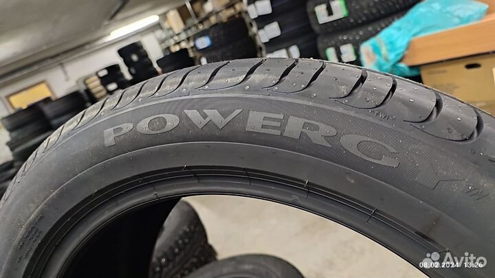Pirelli Powergy 215/50 R17 95