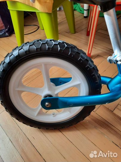 Самокат беговел cruzee