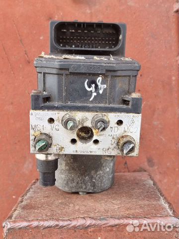 Блок ABS Рено Сценик 1