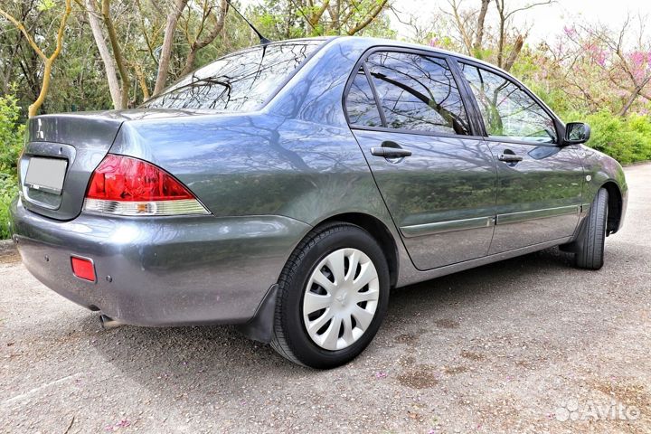Mitsubishi Lancer 1.6 МТ, 2005, 170 000 км