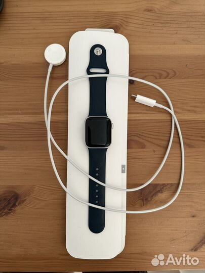 Смарт часы apple watch se 44