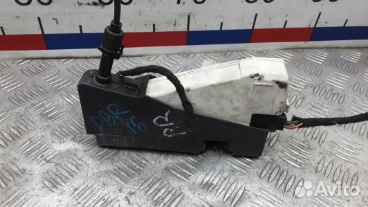 Замок двери передней правой volkswagen sharan 2 (D