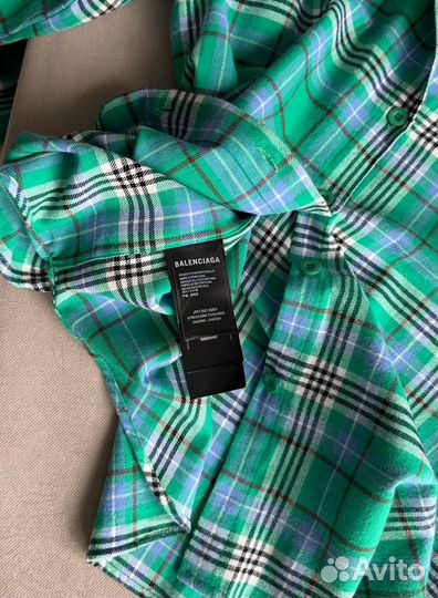 Рубашка в клетку оверсайз женская Balenciaga