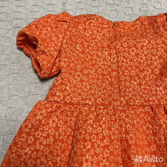 Нарядное платье для девочки 116-122