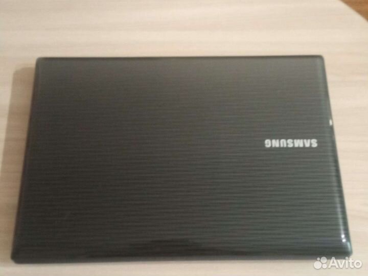 Ноутбук samsung на запчасти