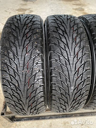 Nokian Tyres Hakkapeliitta R2 185/65 R15