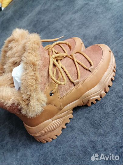 Ботинки женские новые