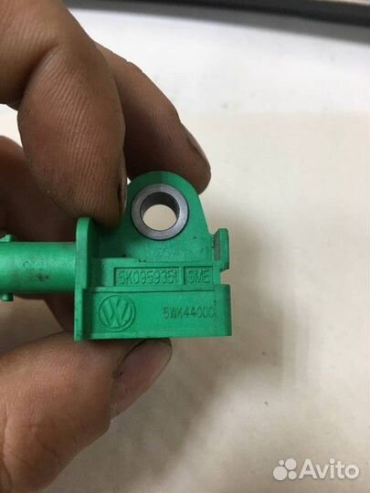 Датчик airbag Volkswagen Golf