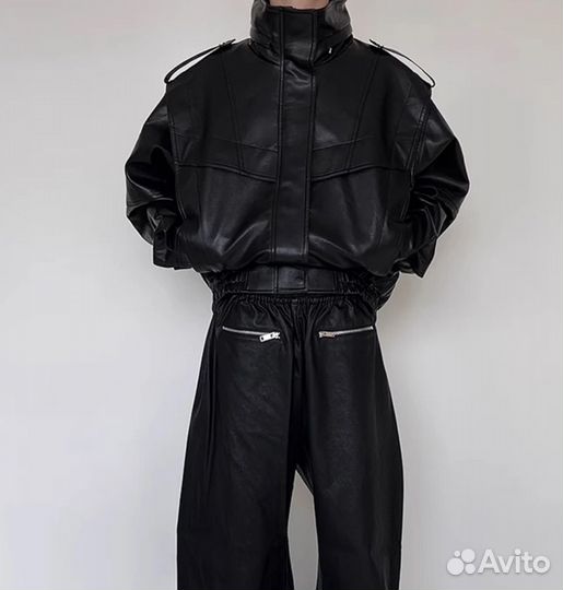 Бомбер кожаный balenciaga type