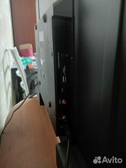 SMART tv Harper 42F660TS