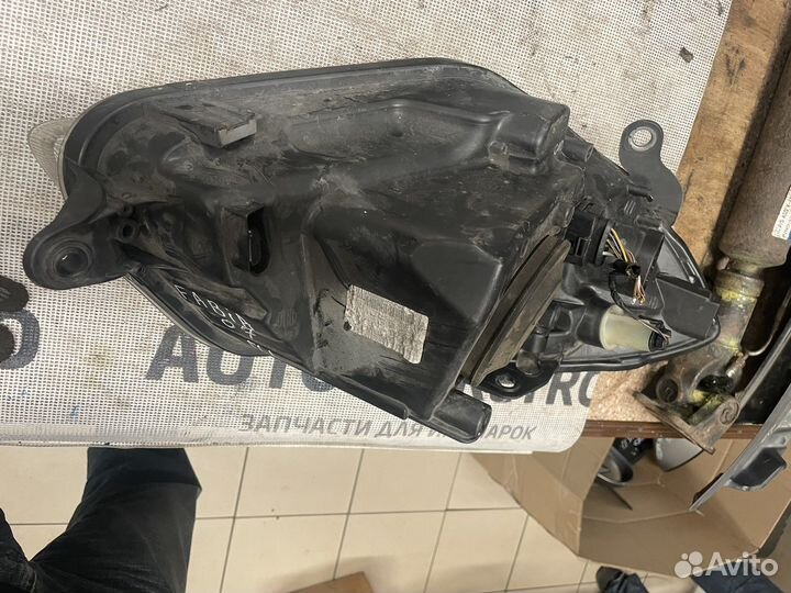 Фара левая правая Skoda Fabia 2