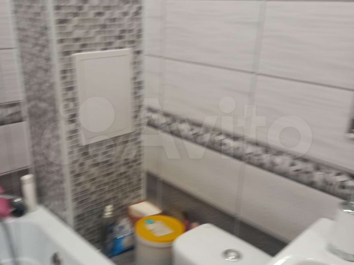 2-к. квартира, 42 м², 4/9 эт.