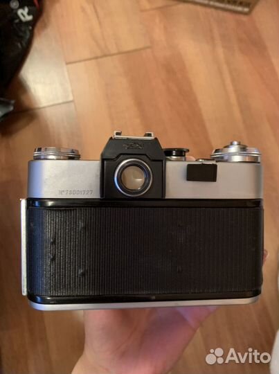 Плёночный фотоаппарат Zenit-B