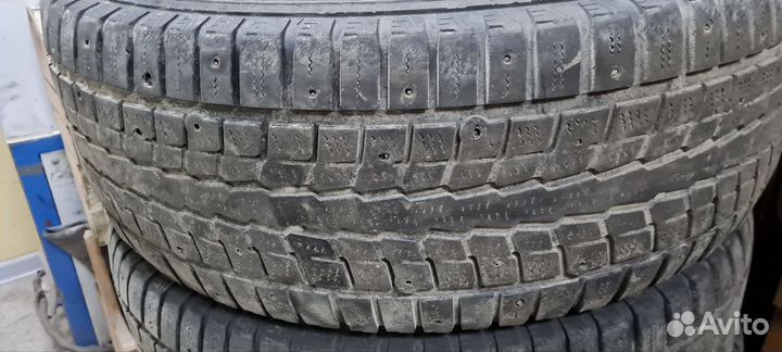 Резина зимняя шипованая 265/65 r17