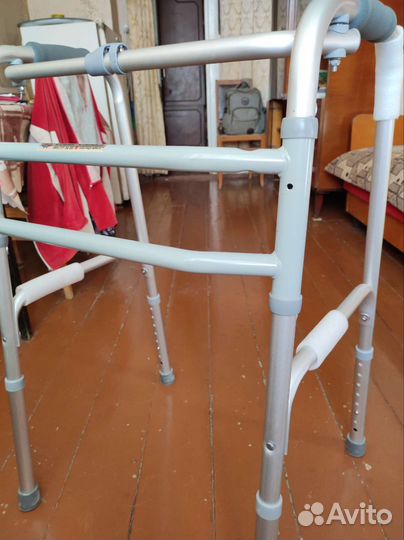 Ходунки для взрослых