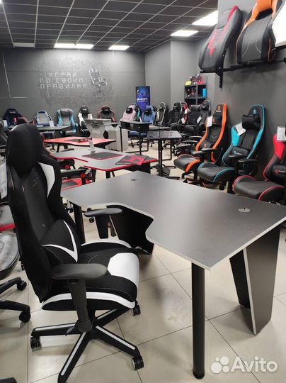 Компьютерный игровой стол