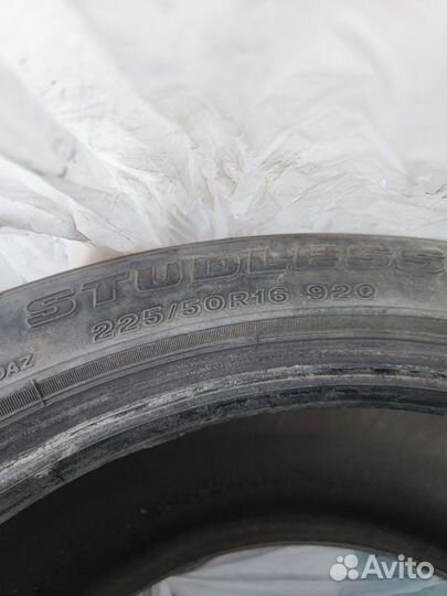 Bridgestone Blizzak WS-50 225/50 R16 92Q