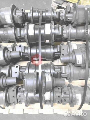 Каток поддерживающий CAT R902LC 81E6-20031GG