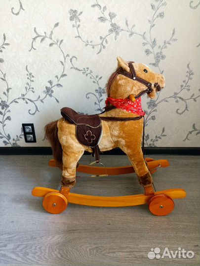 Качалка лошадь