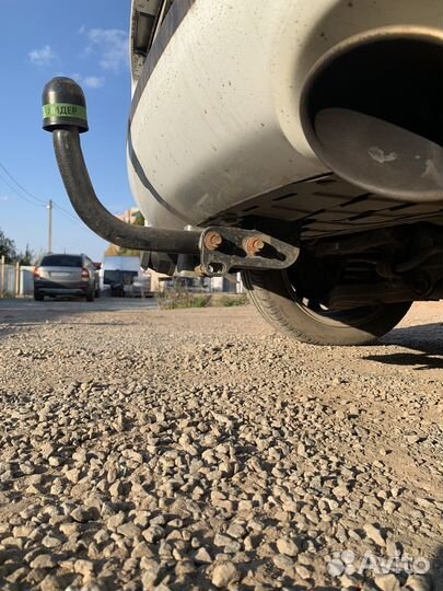 Фаркоп Kia Ceed jd хетчбэк