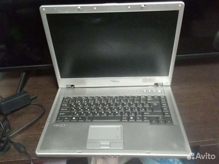 Ноутбук fujitsu Siemens на запчасти