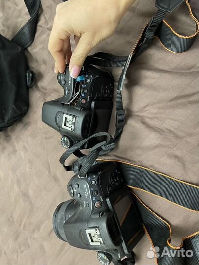 Зеркальный фотоаппарат