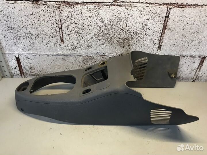 Центральная консоль Renault Clio LB03 K7JA700R