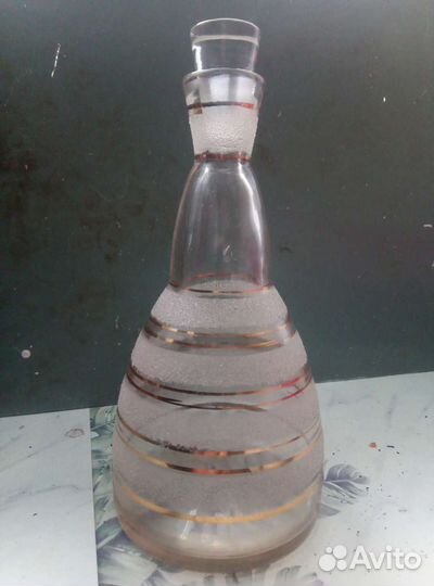 Графин изготавливался 46г-91г