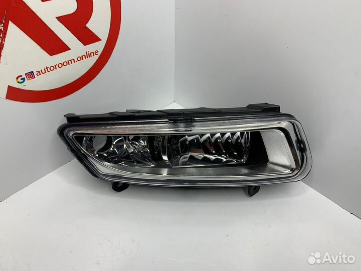 Противотуманная Фара VW Polo 2015-2020