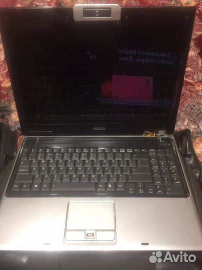 Asus