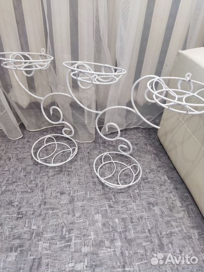 Подставка для цветов