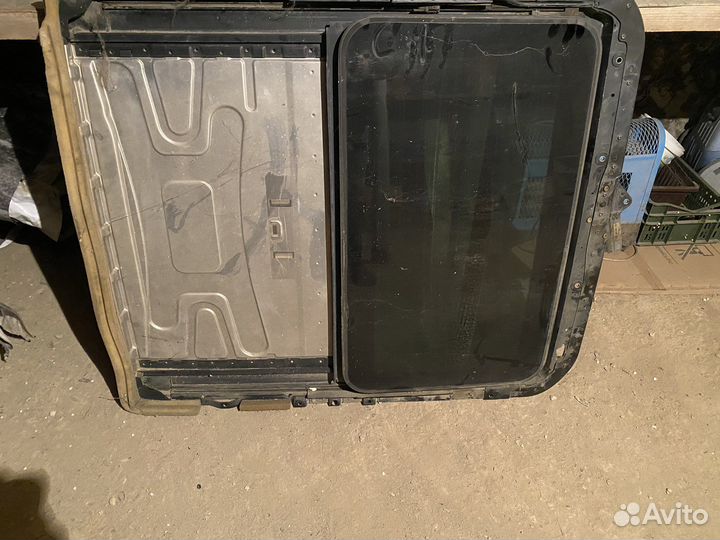 Продаю люк стекляный на бмв е 46