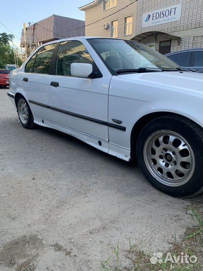 BMW 3 серия 1.8 AT, 1998, 258 000 км