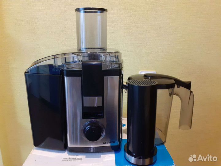 Соковыжималка новая