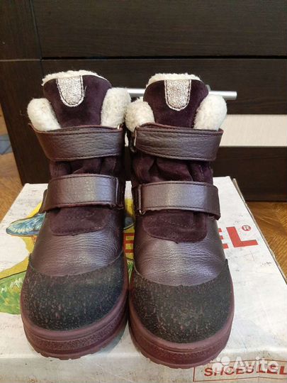 Зимние ботинки для девочки