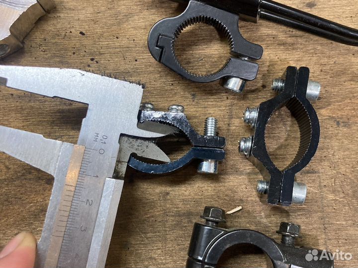 Крепеж на руль мотоцикла