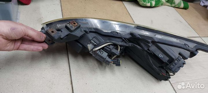 Фара передняя Мазда 6 гш