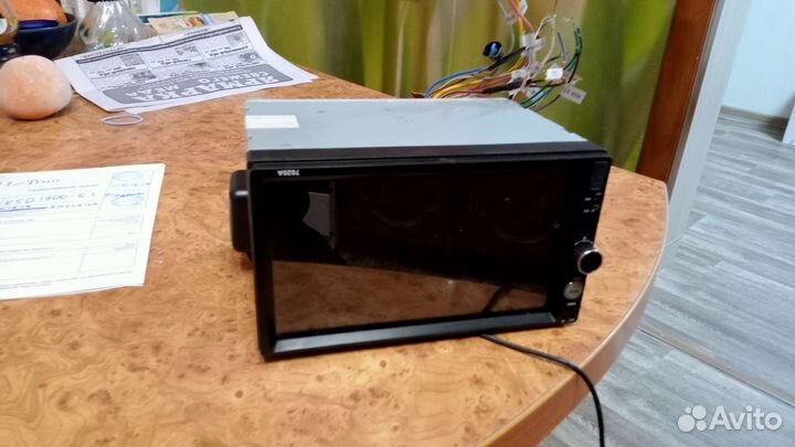 Магнитола на Авенсис 2000г