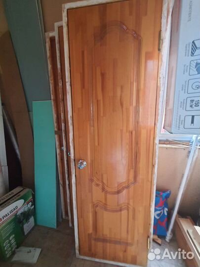 Двери деревянные из массива