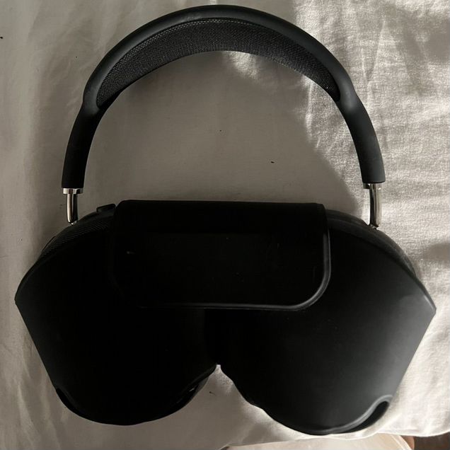 Airpods max